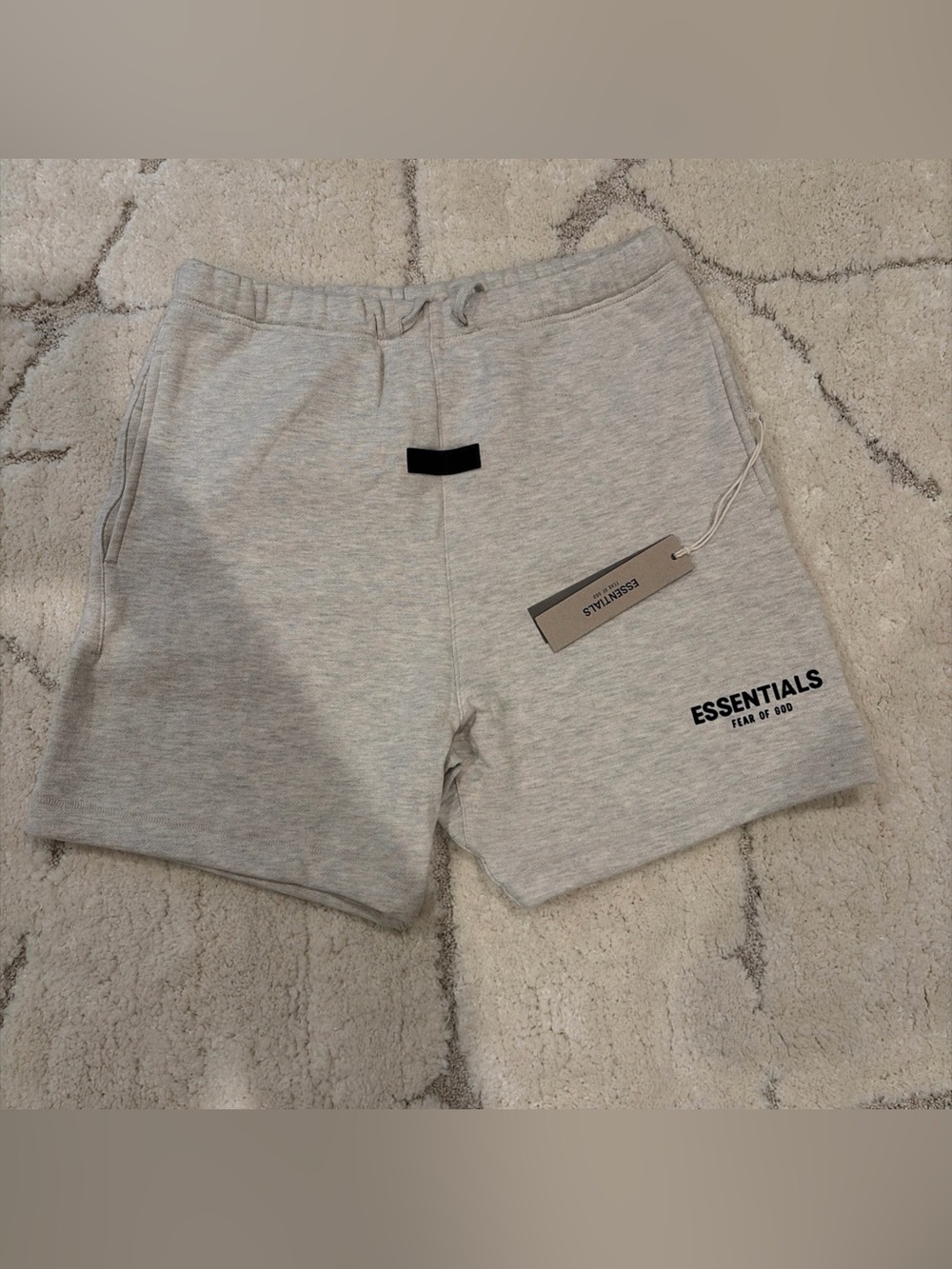 Fear Of God Essentials Light Oatmeal Core Fleece Sweatshorts - Size Small New